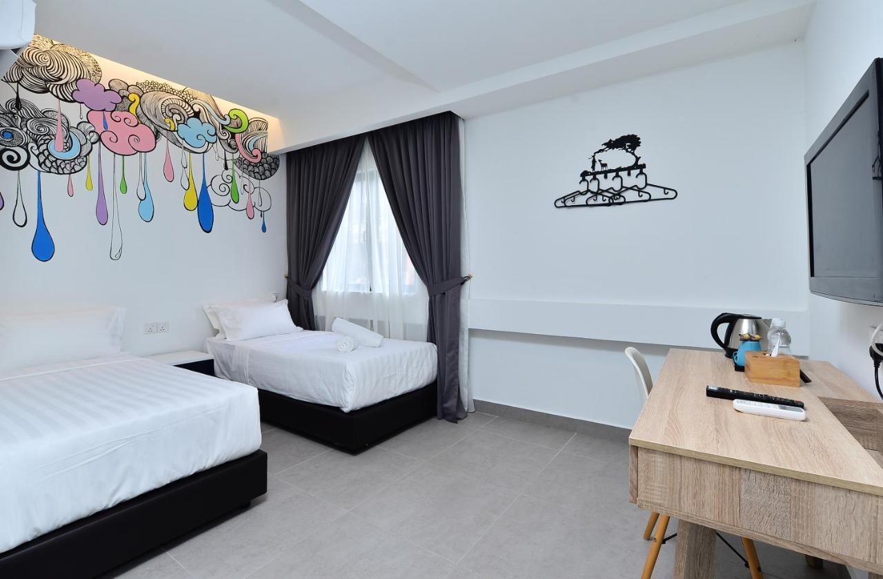 Smile Hotel Shah Alam Seksyen 9 Экстерьер фото